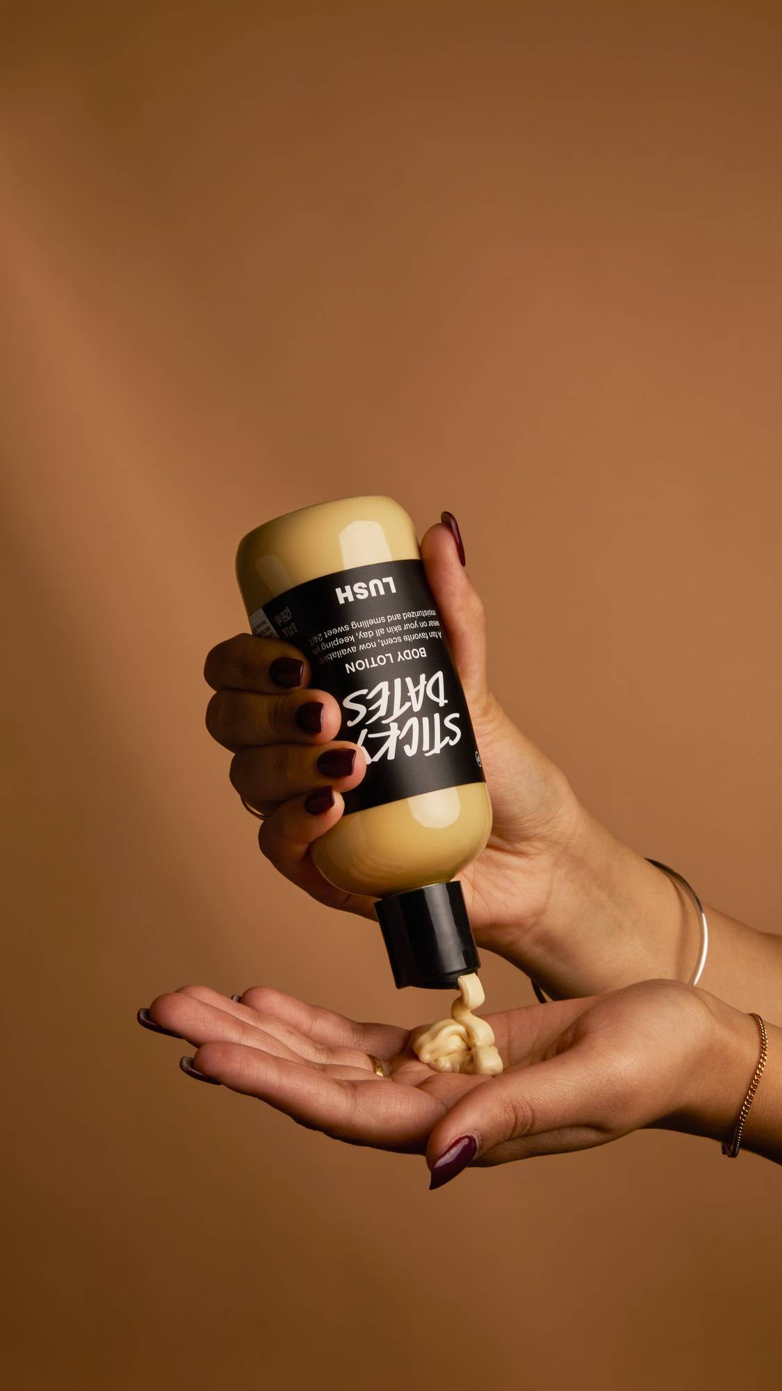 43816E40-3493-CABA-4880-E6CD129F0C57