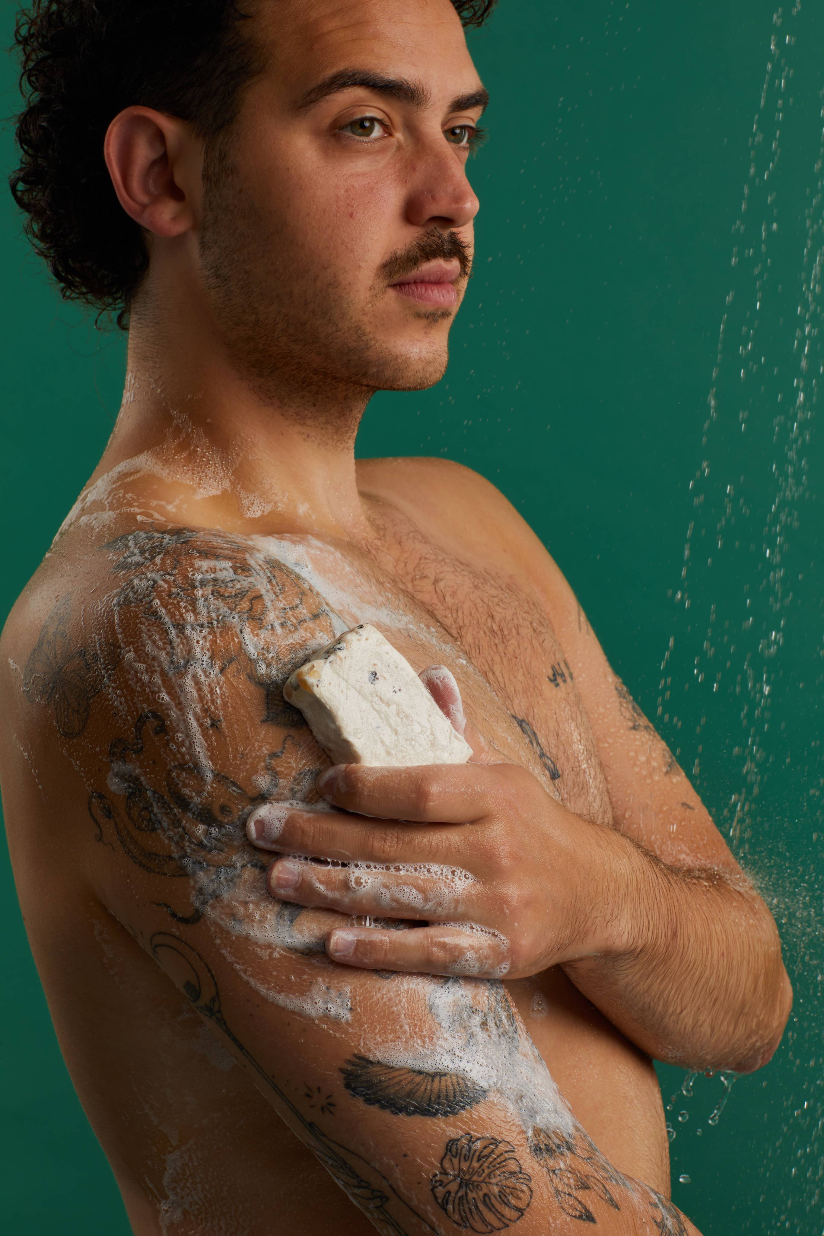 49E16D44-6F29-94D6-3A3C-F85A4C6D912F