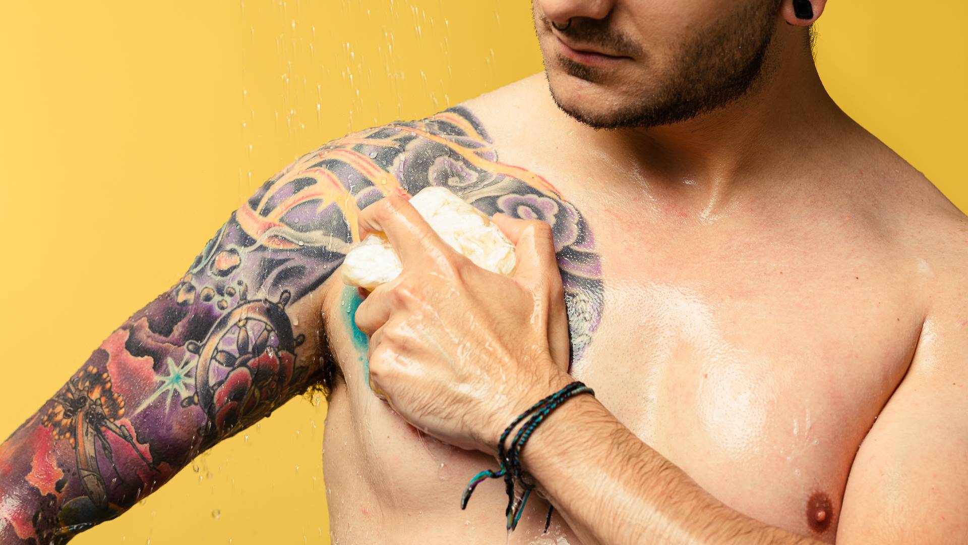 5D293D2E-B606-AB88-033F-DCFC116FCF5B