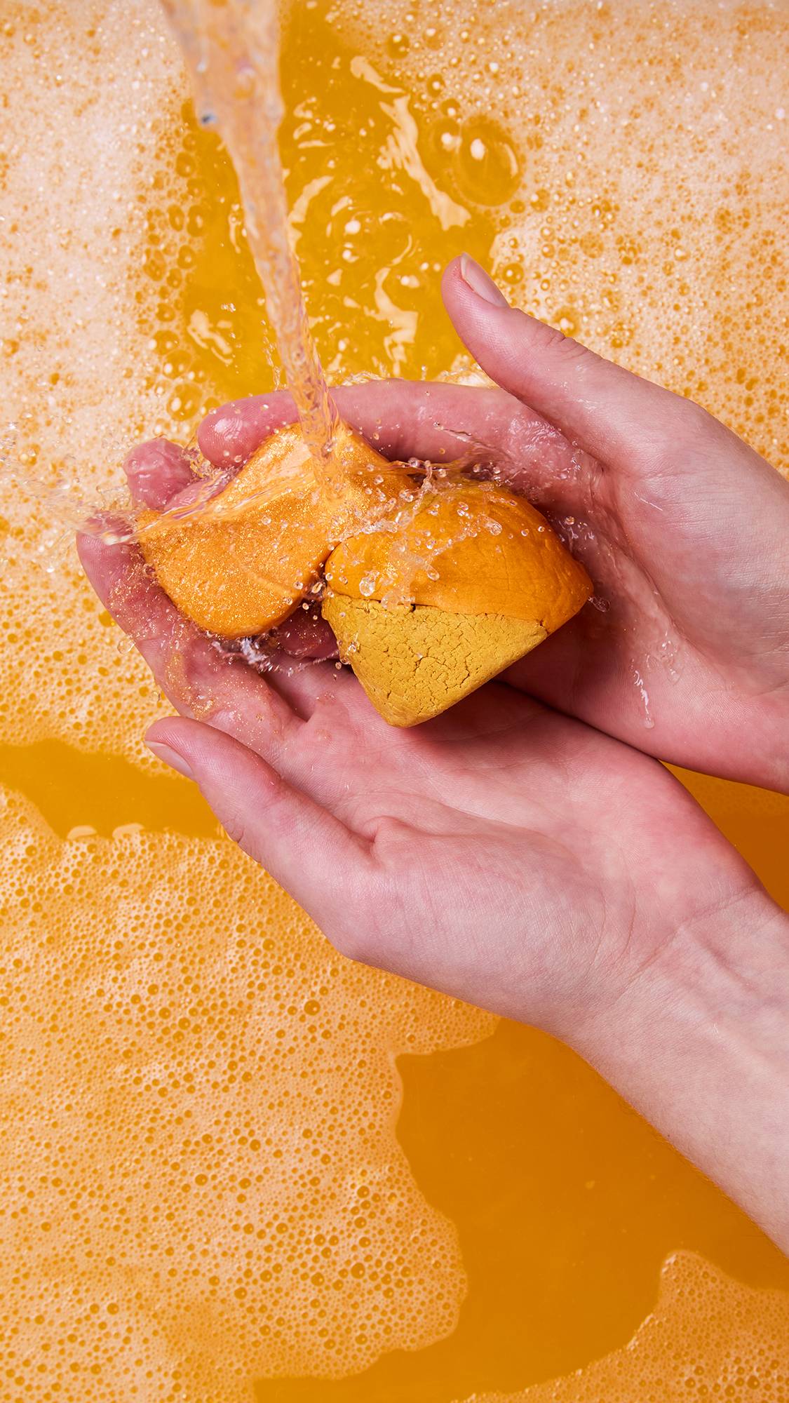 6328A586-E378-EB50-B2C0-85B1016A9963